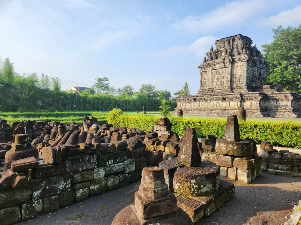 Candi Mendut